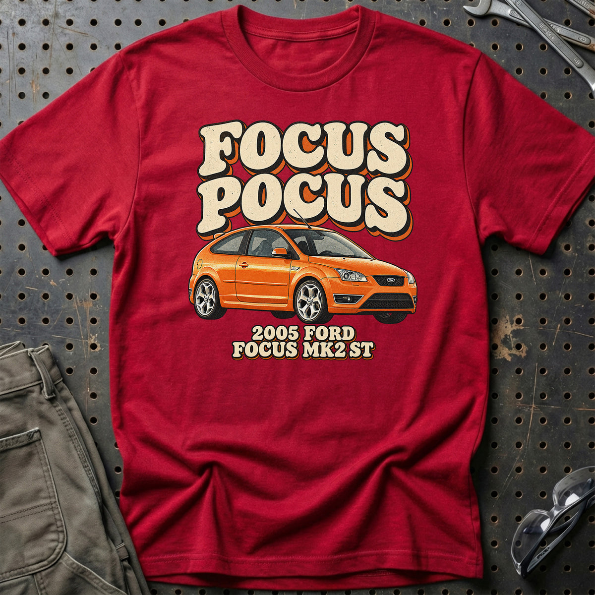 
Ford Focus Mk2 ST 2005 – Focus Pocus T-Shirt – Rød