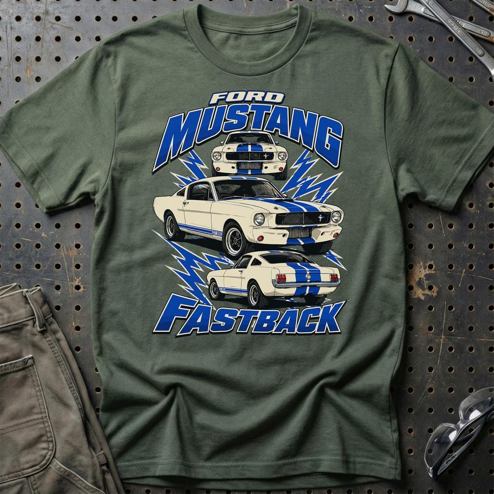 Ford Mustang Fastback T-Shirt-Beklædning-Ford-Grøn Militær-S-Garage Culture Shop- garage - man cave - merchandise