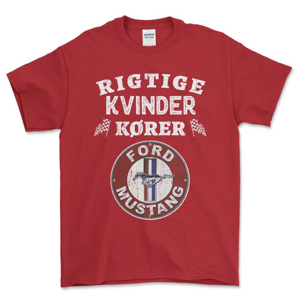 Ford Mustang Rigtige Kvinder Kører - Unisex T-Shirt , Bomuld-Beklædning-Ford-Rød-S-Forside-Garage Culture Shop- garage - man cave - merchandise