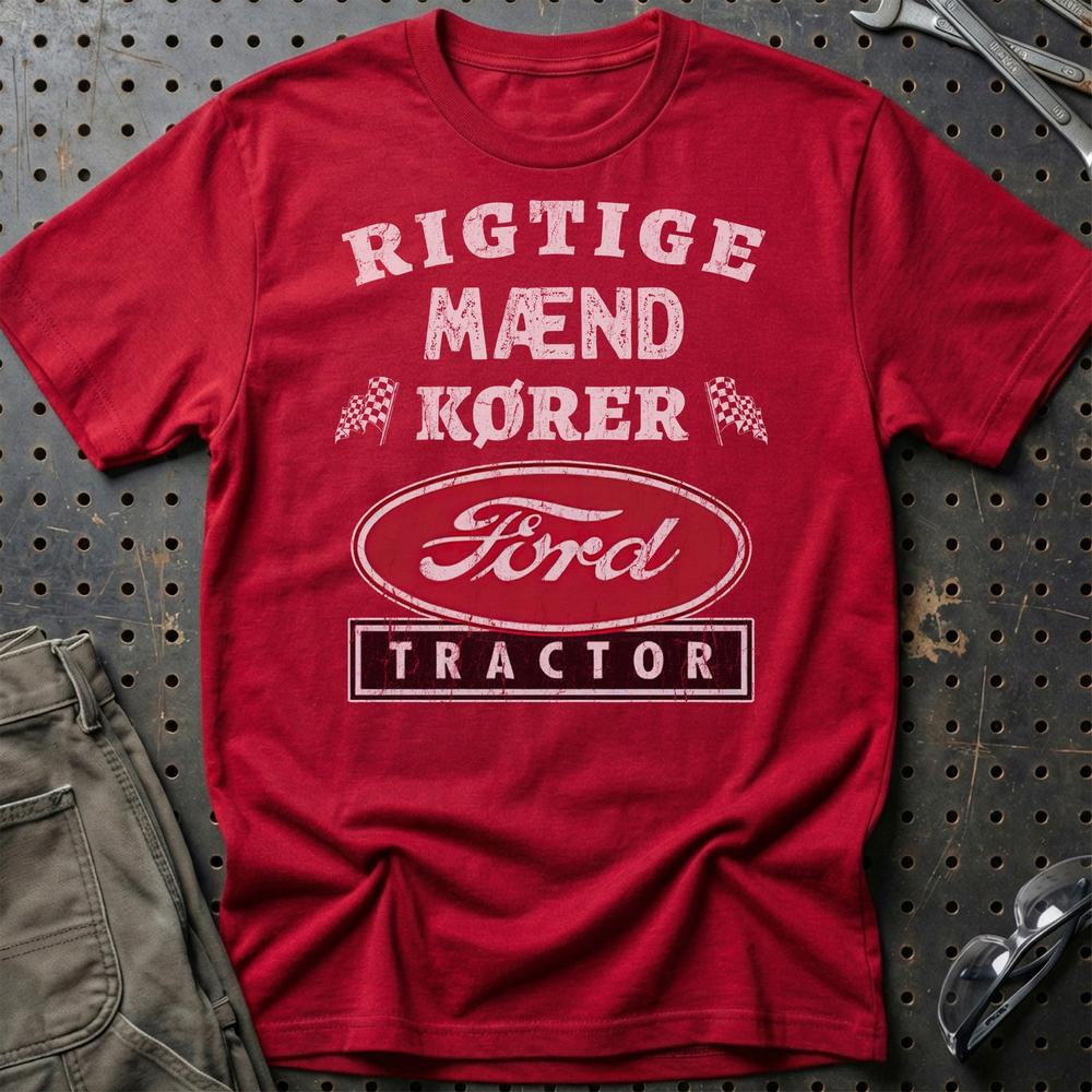 Ford Tractor Rigtige Mænd Kører - Unisex T-Shirt , Bomuld-Beklædning-Ford Tractor-Rød-S-Garage Culture Shop- garage - man cave - merchandise