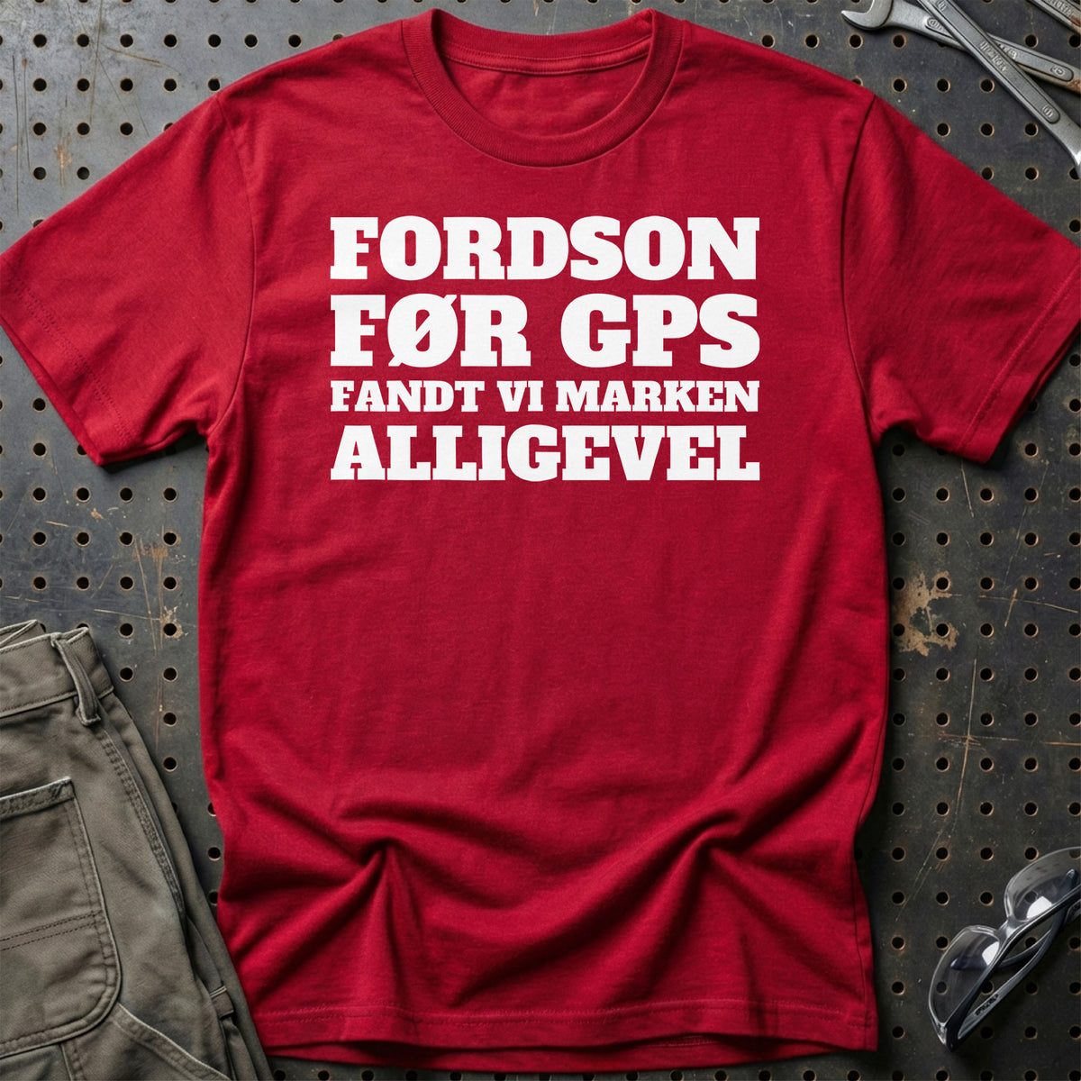 
Produktbillede af Fordson – Før GPS Fandt Vi Marken Alligevel T-Shirt