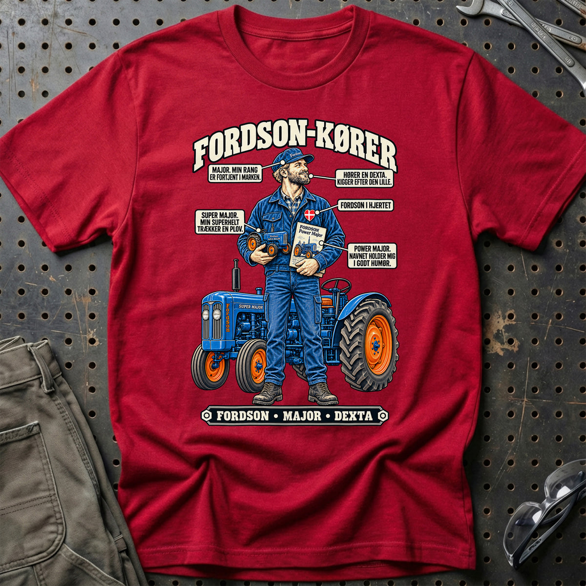 
Fordson-Kører T-Shirt – Rød