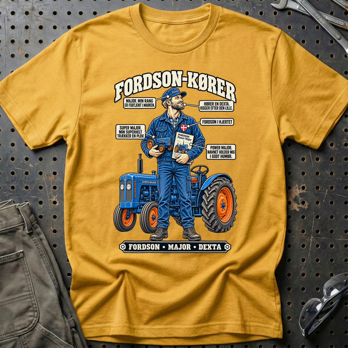 
Fordson-Kører T-Shirt – Guld