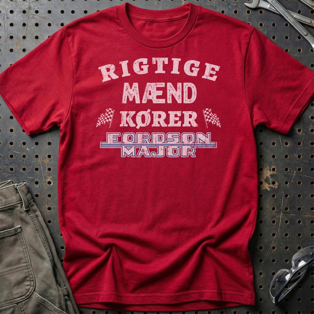 Fordson Major Rigtige Mænd Kører - Unisex T-Shirt , Bomuld-Beklædning-Fordson Major-Rød-S-Garage Culture Shop- garage - man cave - merchandise