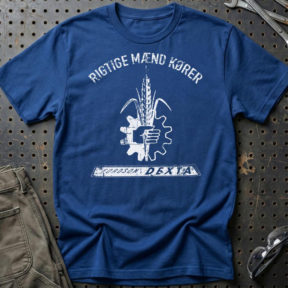 Fordson - Rigtige Mænd Kører Fordson Dexta T-Shirt-Beklædning-Fordson-Blå Royal-S-Garage Culture Shop- garage - man cave - merchandise