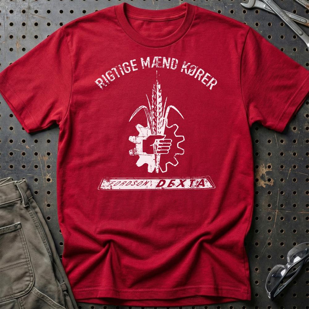 Fordson - Rigtige Mænd Kører Fordson Dexta T-Shirt-Beklædning-Fordson-Rød-S-Garage Culture Shop- garage - man cave - merchandise