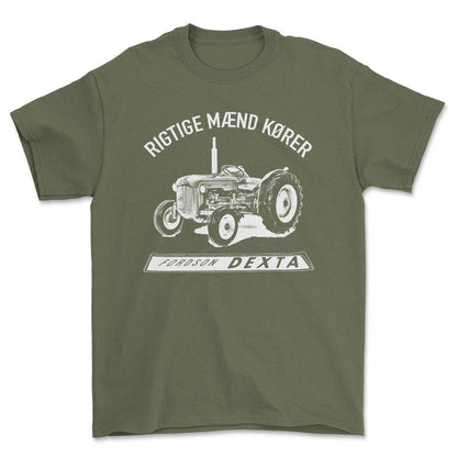 Fordson - Rigtige Mænd Kører Fordson Dexta Unisex T-Shirt , Bomuld-Beklædning-Fordson-Grøn Militær-S-Forside-Garage Culture Shop- garage - man cave - merchandise