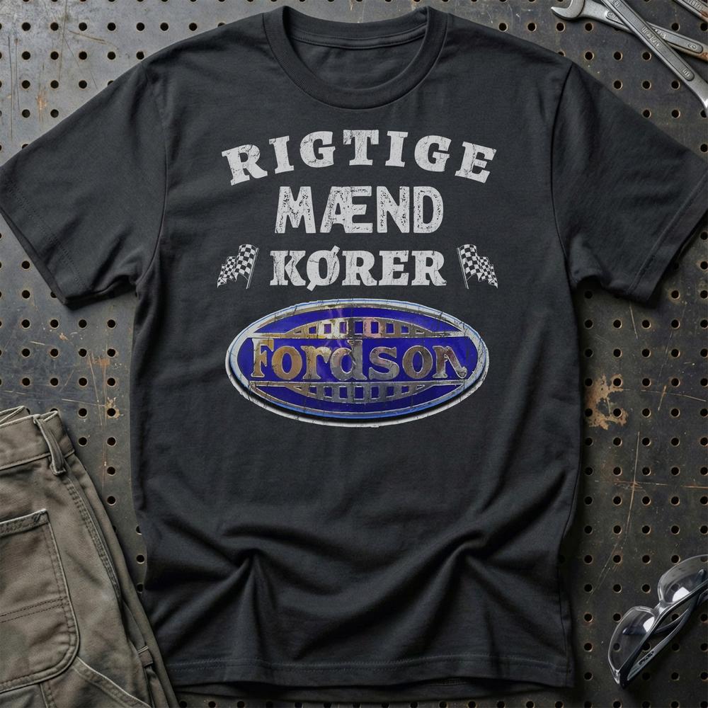 Fordson Rigtige Mænd Kører T-Shirt-Beklædning-Fordson-Sort-S-Garage Culture Shop- garage - man cave - merchandise