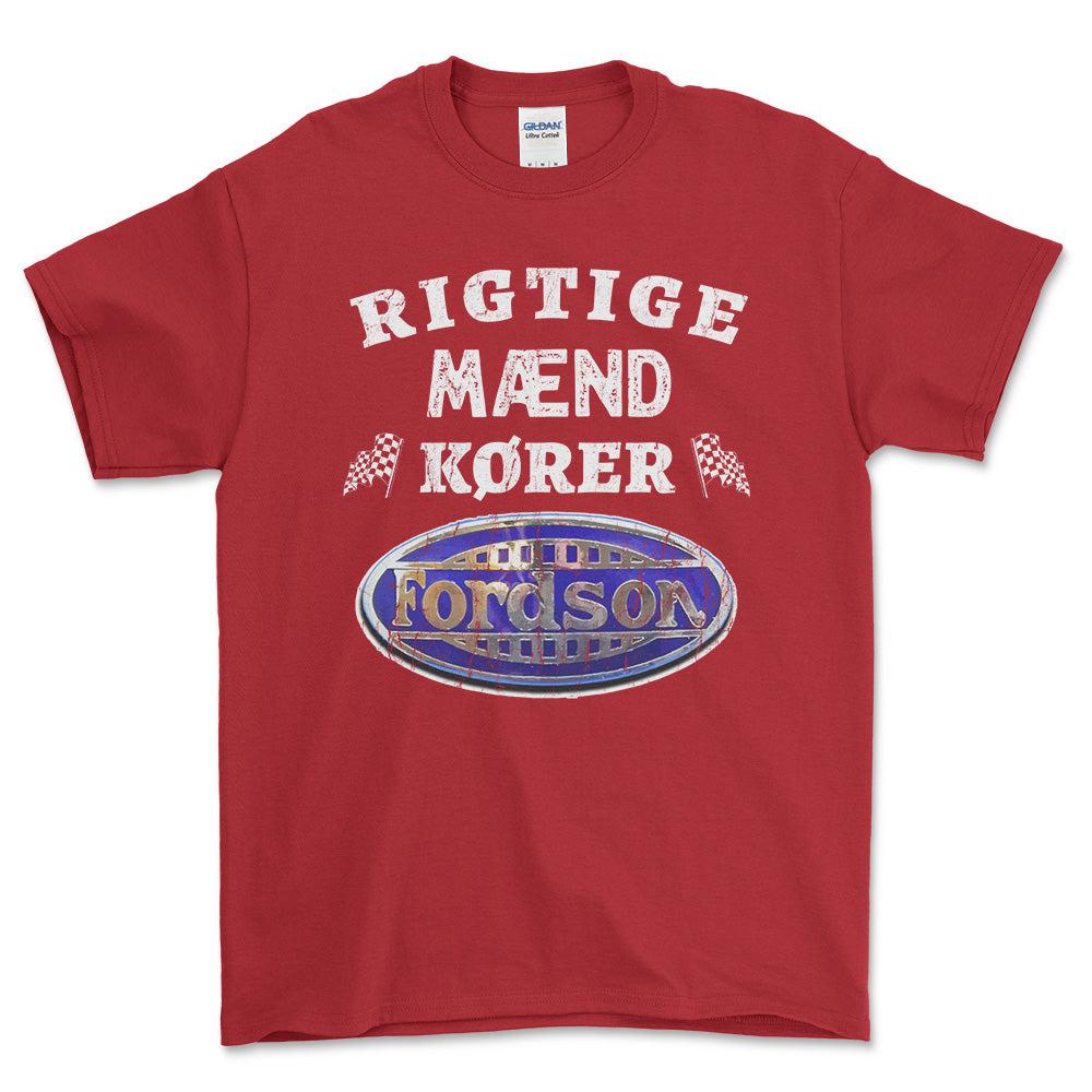 Fordson Rigtige Mænd Kører - Unisex T-Shirt , Bomuld-Beklædning-Fordson-Rød-S-Forside-Garage Culture Shop- garage - man cave - merchandise