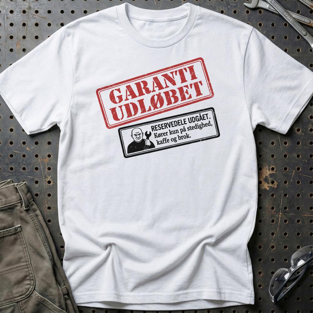 Gammel bilejer – Garanti udløbet - Unisex T-Shirt , Bomuld-Beklædning-Garage Culture-Hvid-S-Garage Culture Shop- garage - man cave - merchandise