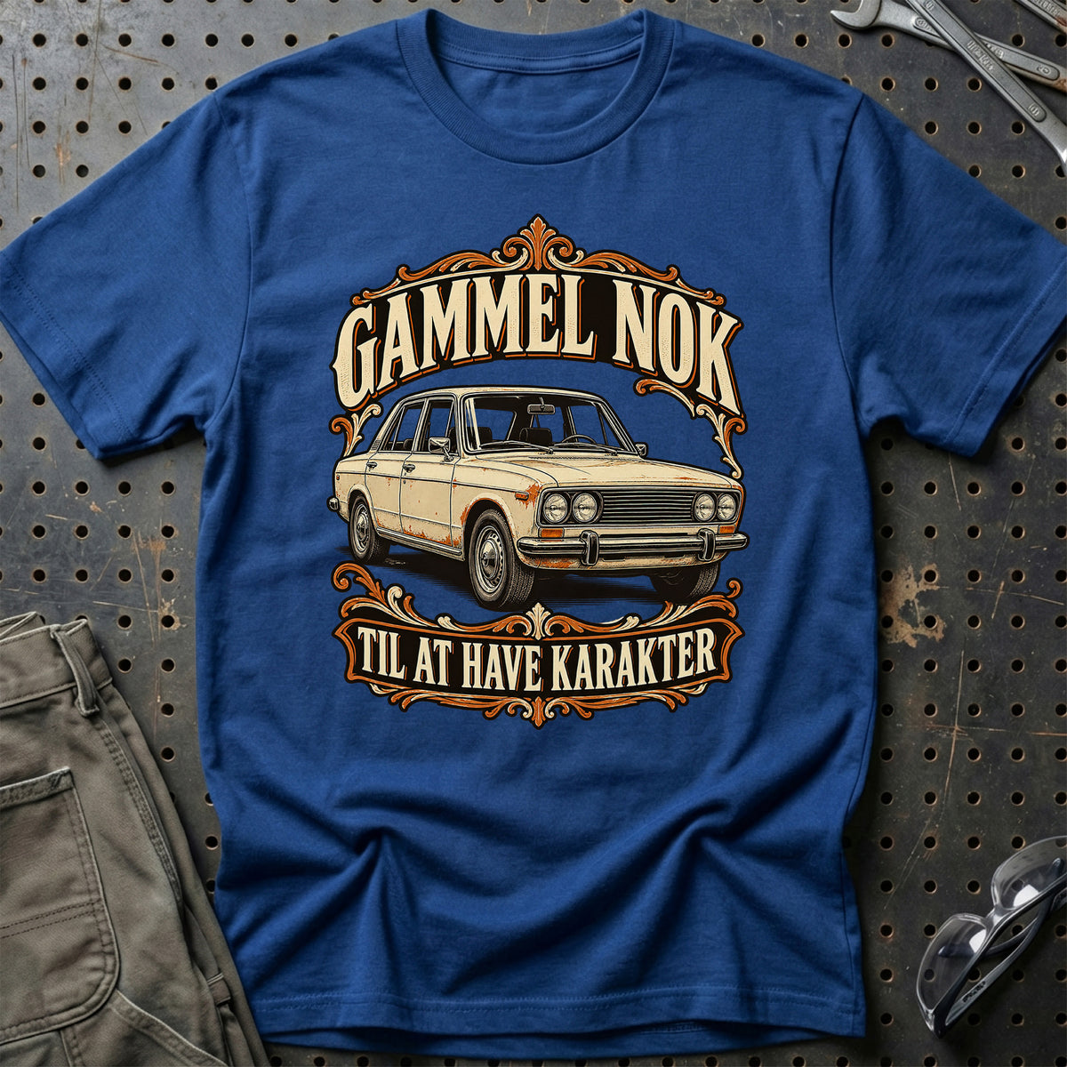 
Produktbillede af Gammel nok til at have karakter T-Shirt