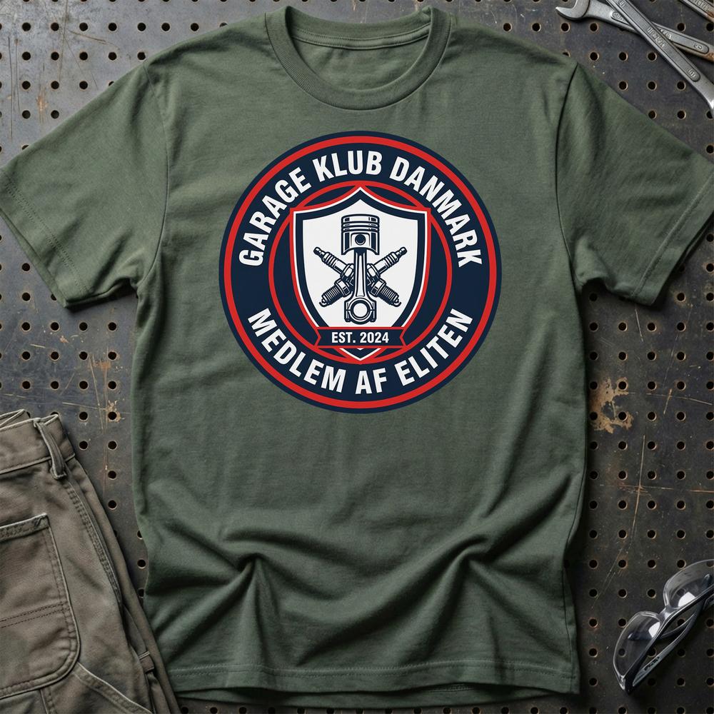 Garage Klub Danmark Medlem Af Eliten - Unisex T-Shirt , Bomuld-Beklædning-Garage Culture-Grøn Militær-S-Garage Culture Shop- garage - man cave - merchandise