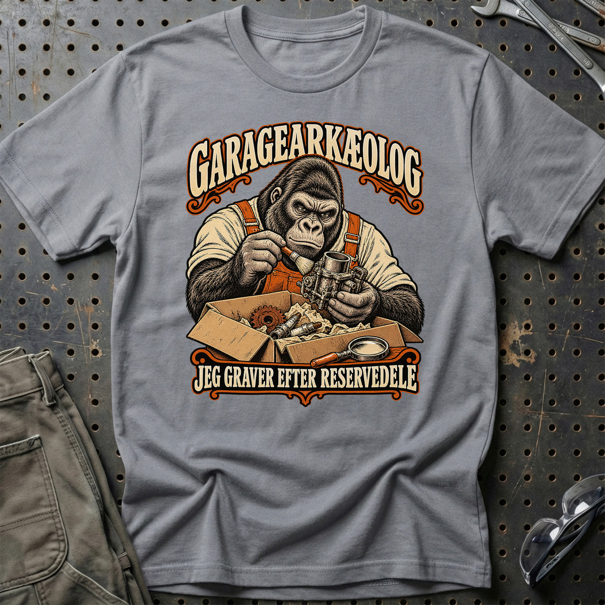 
Produktbillede af Garagearkæolog – Jeg graver efter reservedele T-Shirt