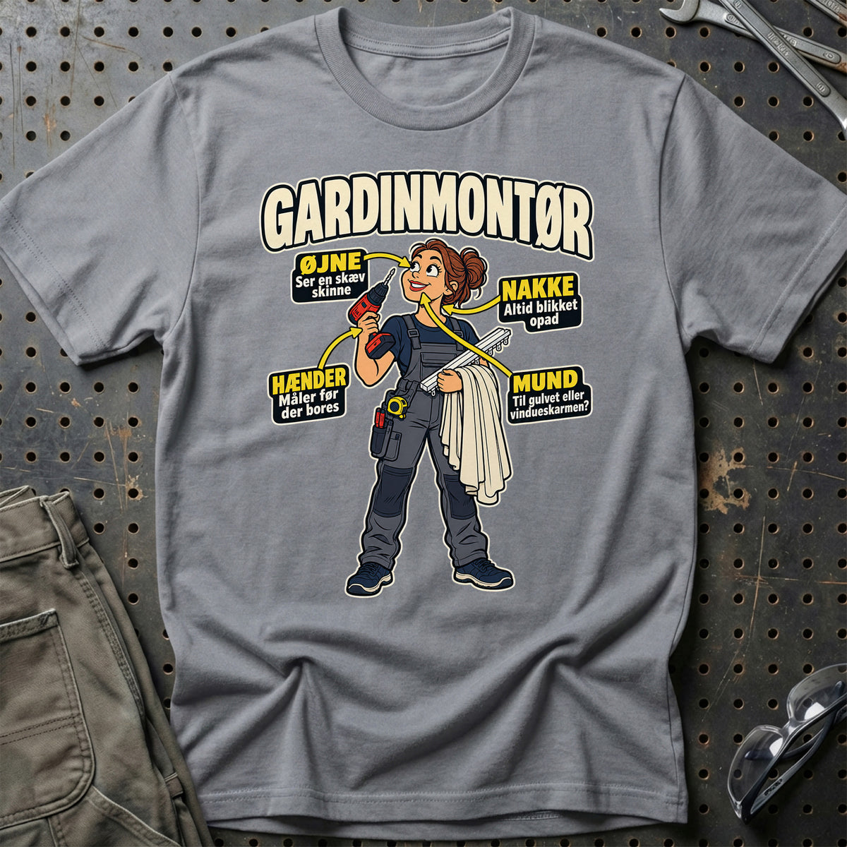 
Produktbillede af Gardinmontør – Anatomi T-Shirt