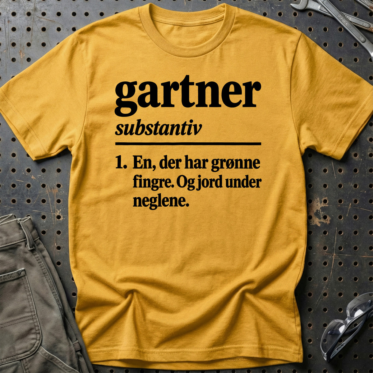 
Gartner – Definition T-Shirt – Guld