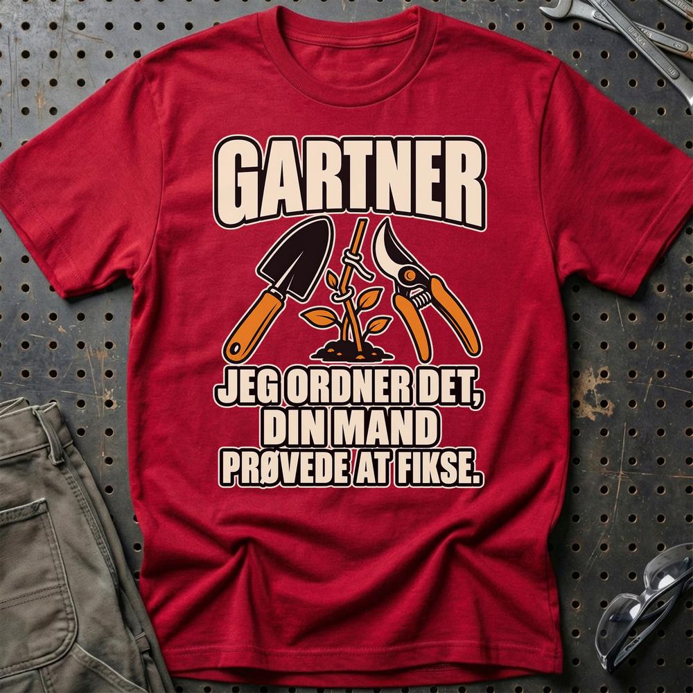 
Produktbillede af Gartner – Jeg Ordner Det, Din Mand Prøvede At Fikse T-Shirt