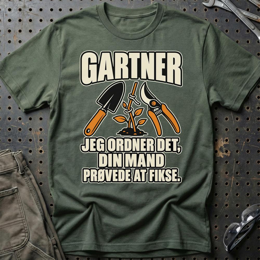 
Produktbillede af Gartner – Jeg Ordner Det, Din Mand Prøvede At Fikse T-Shirt