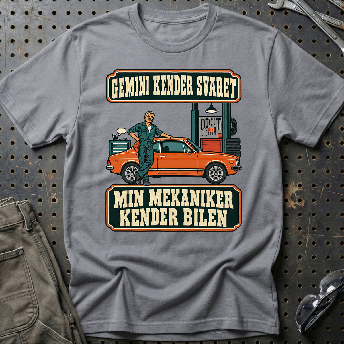 
Gemini kender svaret – Min mekaniker kender bilen T-Shirt – Grå Sport