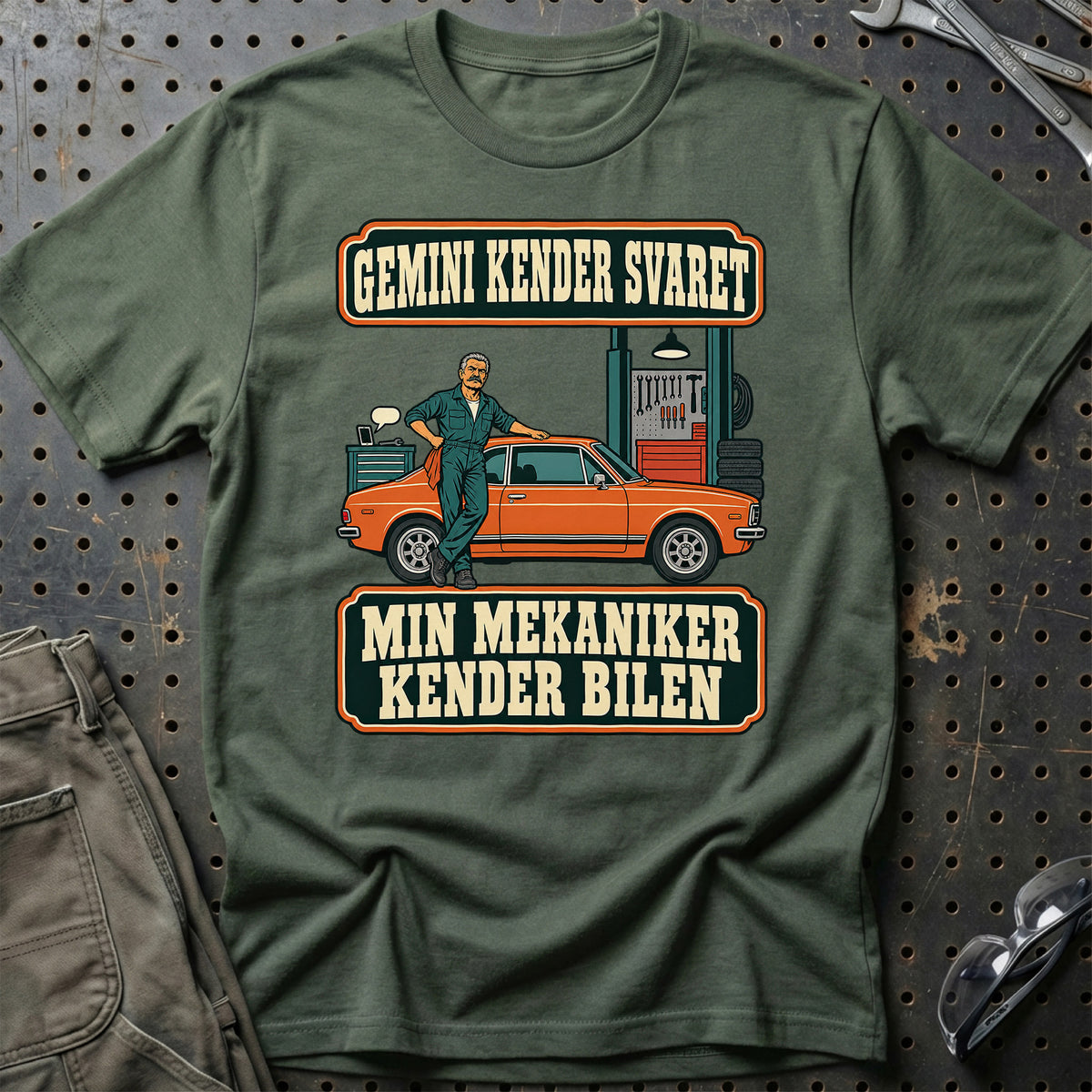 
Gemini kender svaret – Min mekaniker kender bilen T-Shirt – Grøn Militær