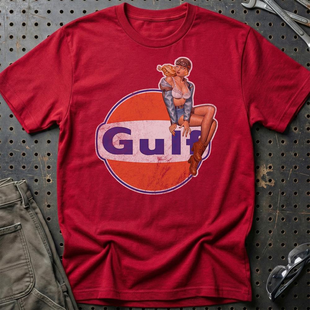 Gulf Pinup T-Shirt-Beklædning-Motoroil-Rød-S-Garage Culture Shop- garage - man cave - merchandise