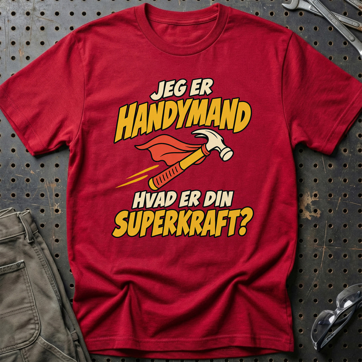 
Handymand – Hvad er din superkraft? – Unisex T-Shirt – Rød