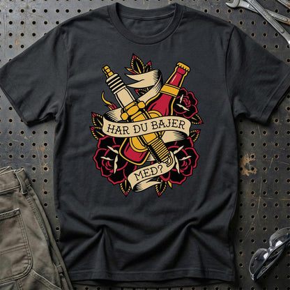 Har Du Bajer Med? Mekaniker Tattoo - Unisex T-Shirt , Bomuld-Beklædning-Garage Culture-Sort-S-Garage Culture Shop- garage - man cave - merchandise