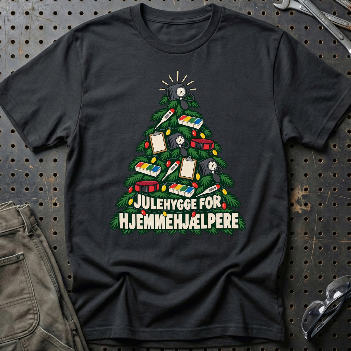 
Hjemmehjælper – Julehygge – Unisex T-Shirt – Sort