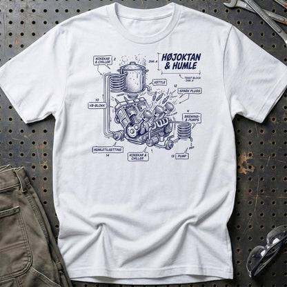 Højoktan og Humle – Når V8 Møder Ølbrygning - Unisex T-Shirt , Bomuld-Beklædning-Garage Culture-Hvid-S-Garage Culture Shop- garage - man cave - merchandise