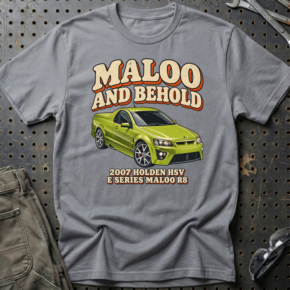 
Holden HSV E Series Maloo R8 2007 – Maloo and Behold T-Shirt – Grå Sport