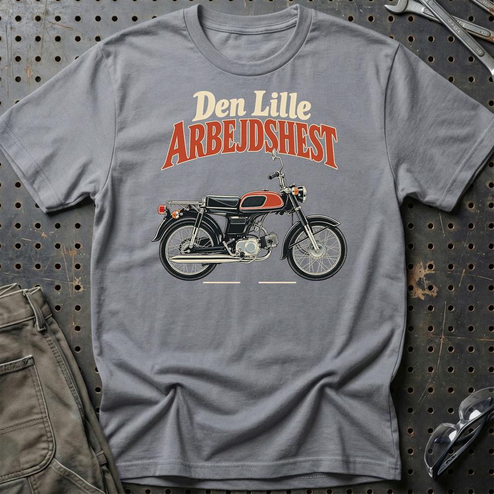 
Produktbillede af Honda CD50 – Den Lille Arbejdshest T-Shirt