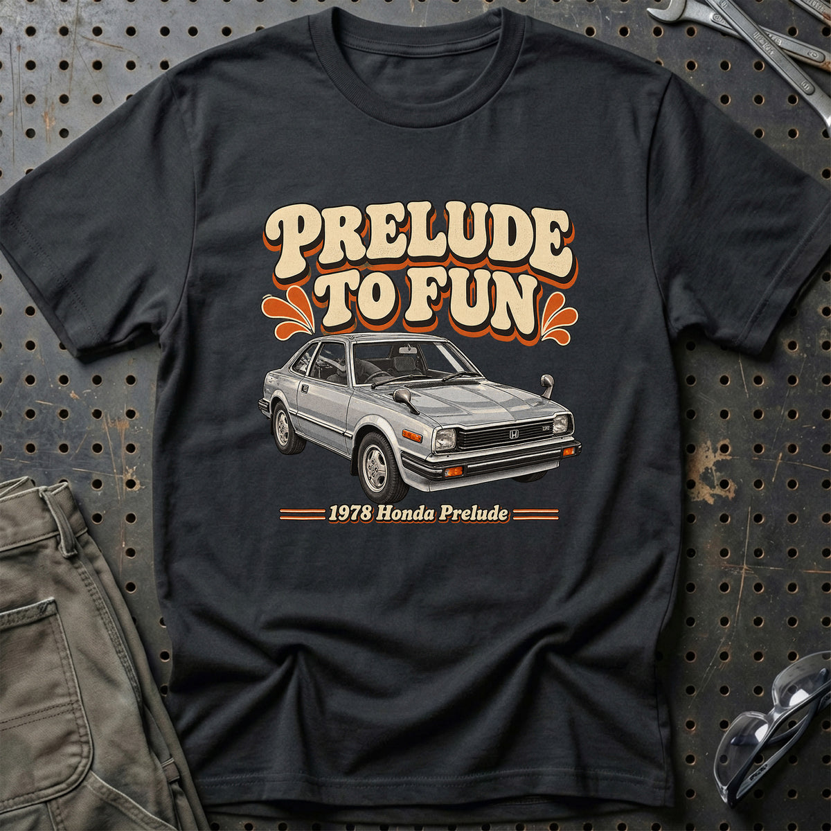 
Honda Prelude 1978 – Prelude to Fun T-Shirt – Sort