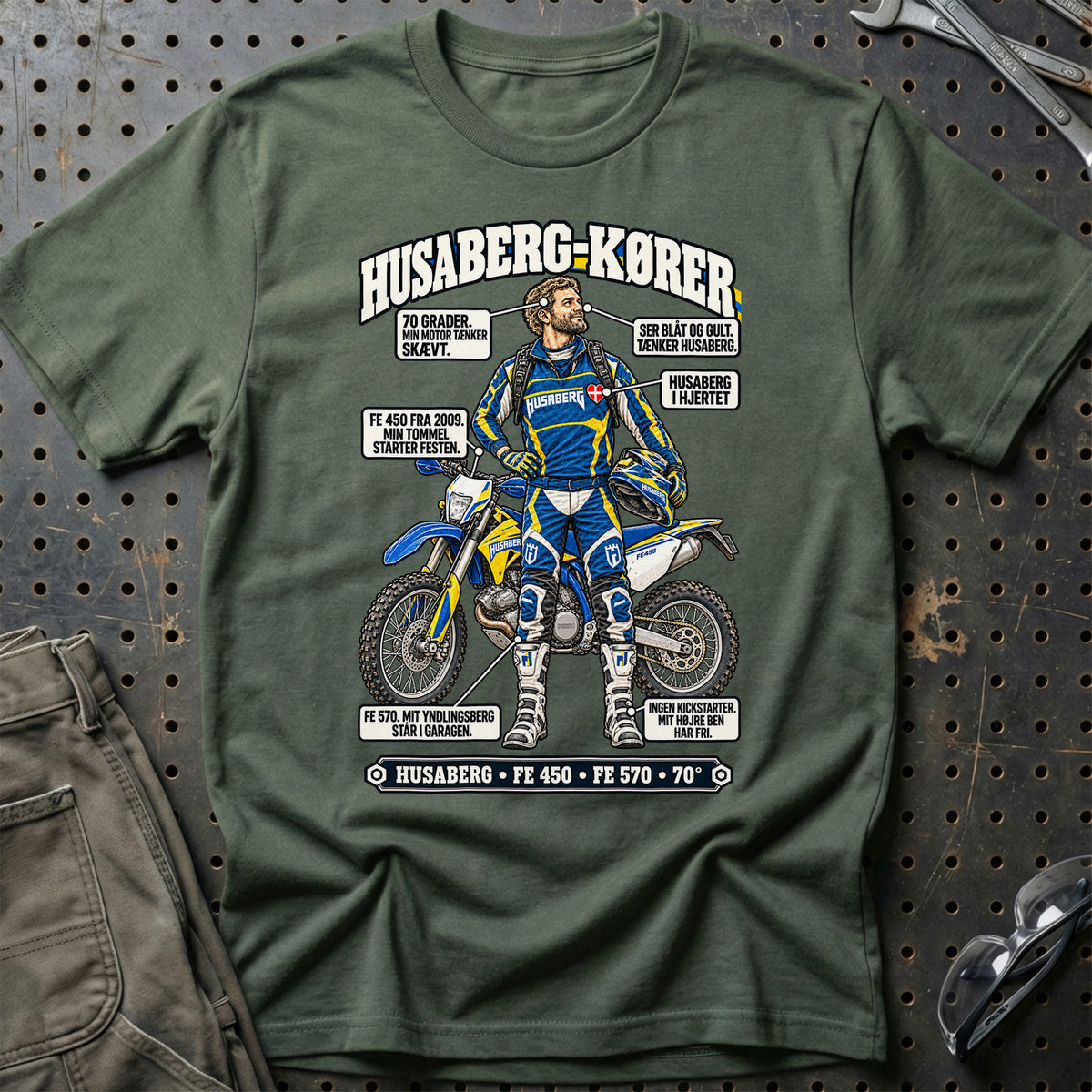 
Husaberg-Kører T-Shirt – Grøn Militær