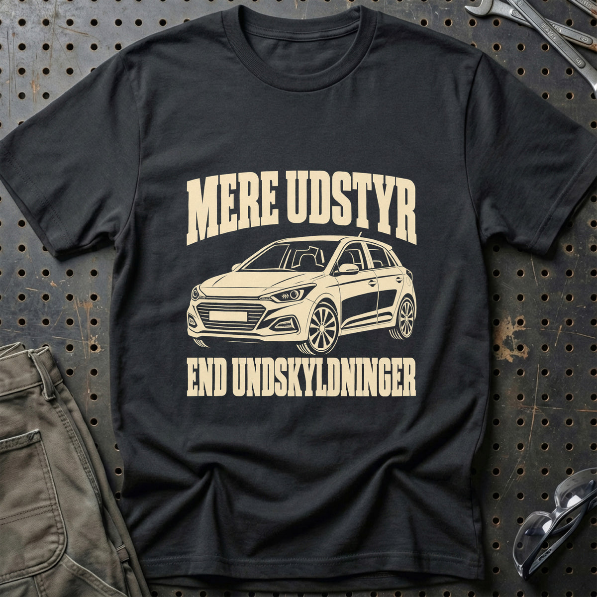 
Hyundai i20 II GB – Mere udstyr end undskyldninger – Unisex T-Shirt – Sort