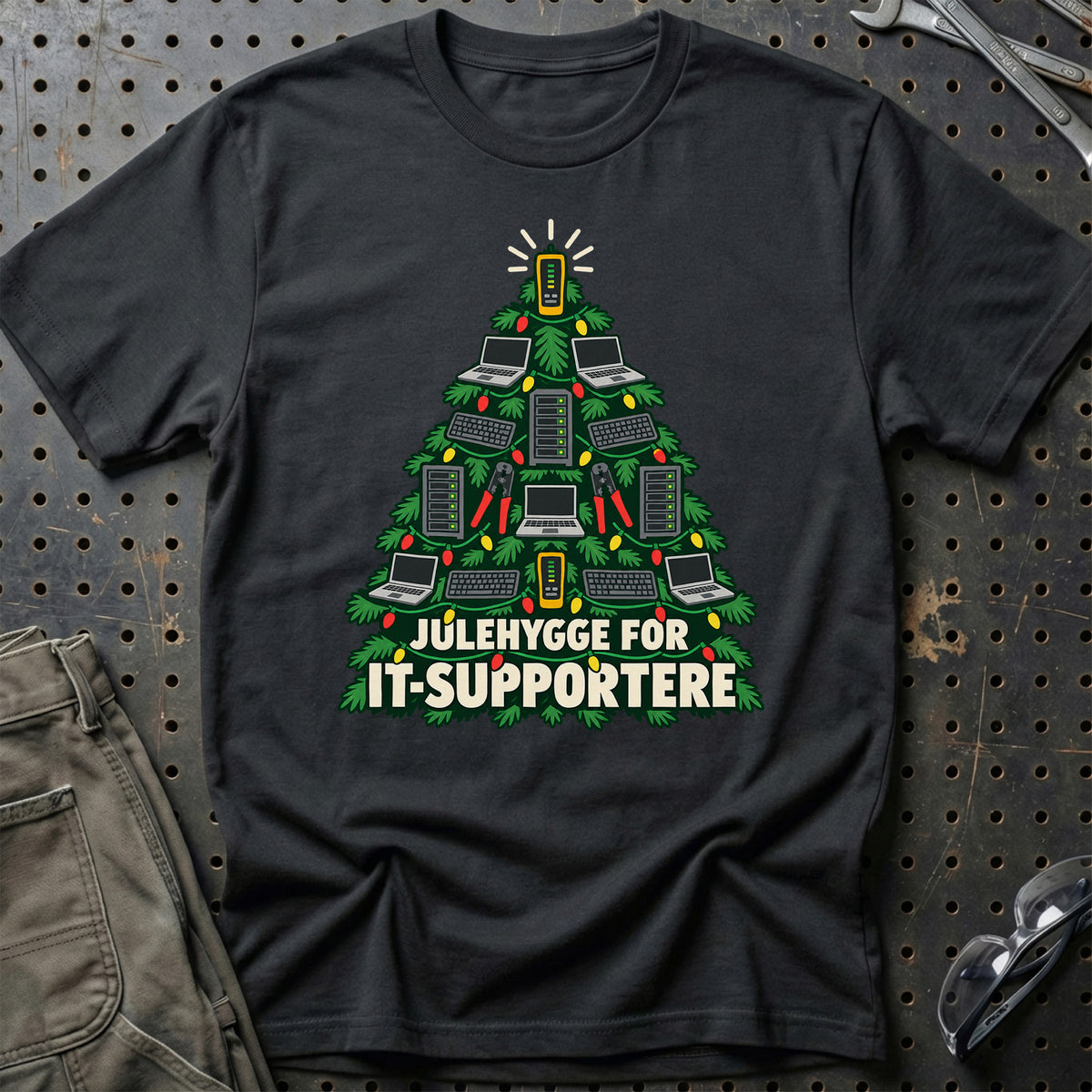 
IT-supporter – Julehygge – Unisex T-Shirt – Sort