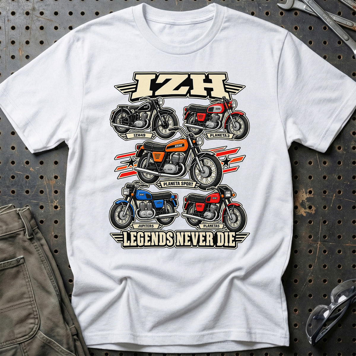 
Produktbillede af IZH Legends Never Die T-Shirt