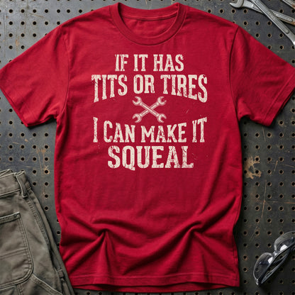 If It Has Tits or Tires - Unisex T-Shirt , Bomuld-Beklædning-Garage Culture-Rød-S-Garage Culture Shop- garage - man cave - merchandise