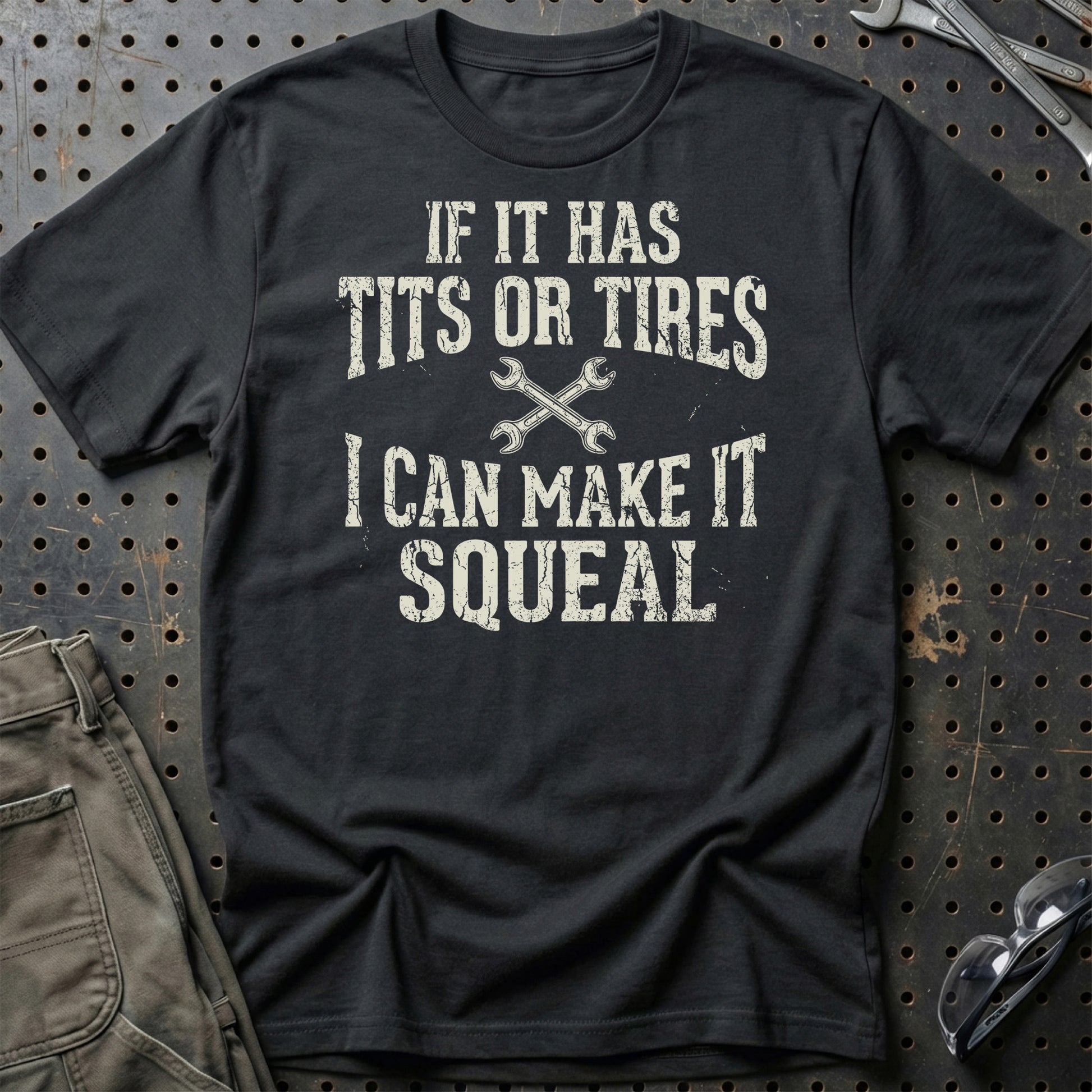 If It Has Tits or Tires - Unisex T-Shirt , Bomuld-Beklædning-Garage Culture-Sort-S-Garage Culture Shop- garage - man cave - merchandise