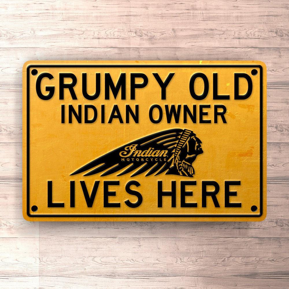 Indian Grumpy Old Indian Owner Lives Here Skilte, Musemåtte, Dørmåtte , Plakat-Skilte-Indian-Garage Culture Shop- garage - man cave - merchandise