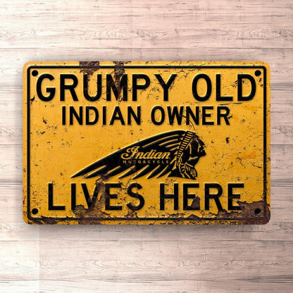 Indian Grumpy Old Indian Owner Lives Here Skilte, Musemåtte, Dørmåtte , Plakat-Skilte-Indian-Garage Culture Shop- garage - man cave - merchandise