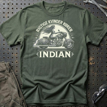 Indian Rigtige Kvinder Kører Indian - Unisex T-Shirt , Bomuld-Beklædning-Indian-Grøn Militær-S-Garage Culture Shop- garage - man cave - merchandise