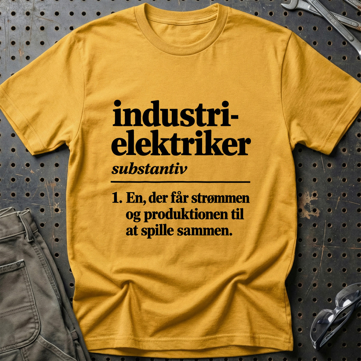 
Industrielektriker – Definition T-Shirt – Guld