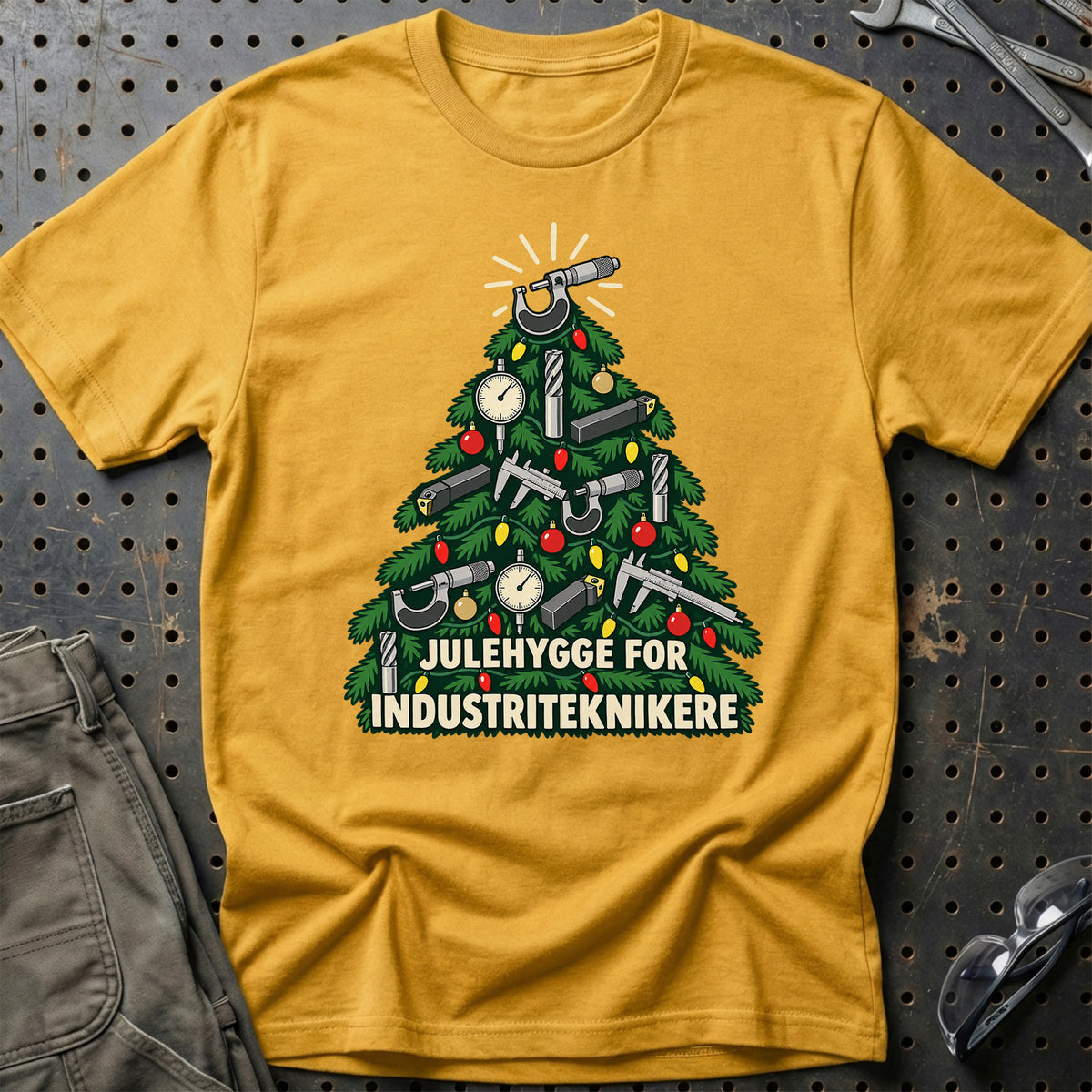 
Industritekniker – Julehygge – Unisex T-Shirt – Guld