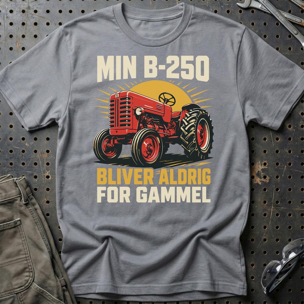 International Harvester IH B-250 Bliver Aldrig For Gammel T-Shirt-Beklædning-International Harvester-Grå Sport-S-Garage Culture Shop- garage - man cave - merchandise