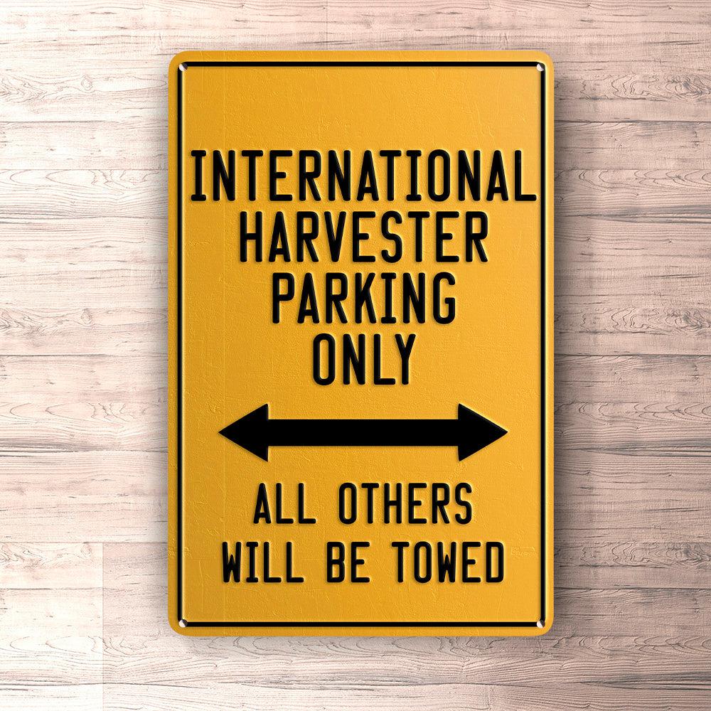 International Harvester Parking Only Skilte, Musemåtte, Dørmåtte , Plakat-Parking skilte-International Harvester-Garage Culture Shop- garage - man cave - merchandise