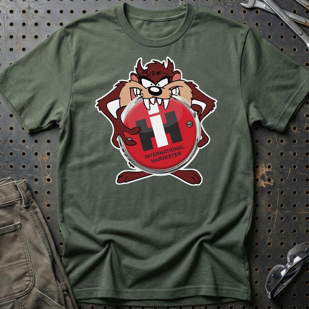 International Harvester TAZ T-Shirt-Beklædning-International Harvester-Grøn Militær-S-Garage Culture Shop- garage - man cave - merchandise