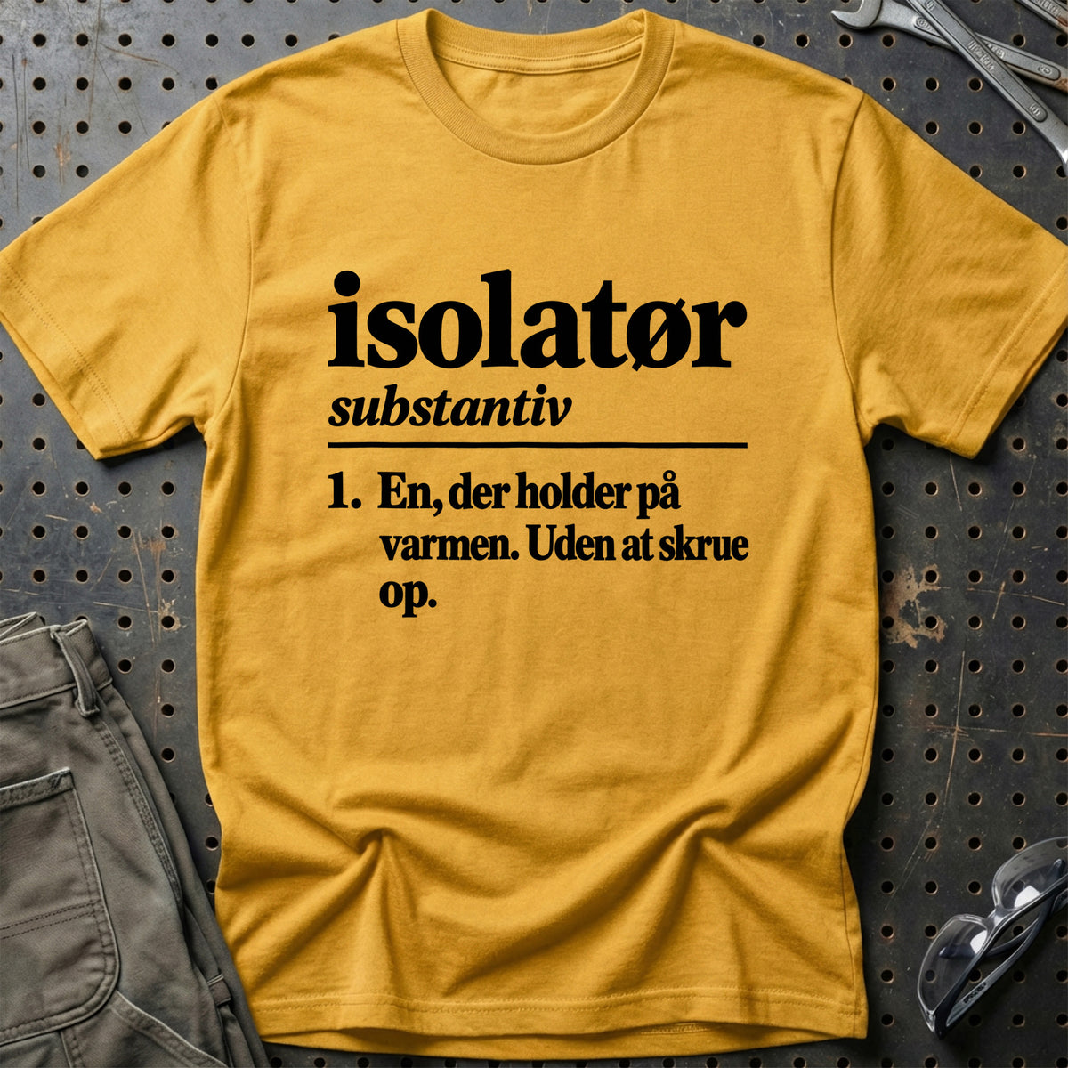 
Isolatør – Definition T-Shirt – Guld