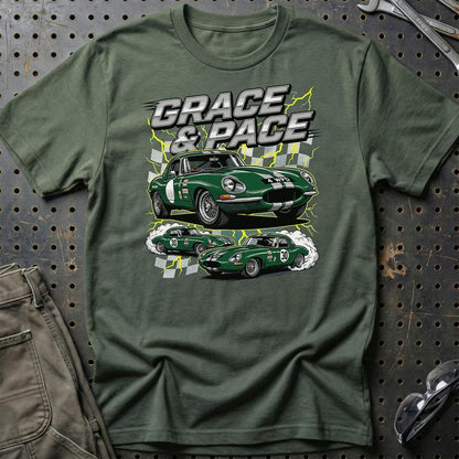 Jaguar E-Type T-Shirt – Grace & Pace | Britisk Racing Ikon - Unisex T-Shirt-Beklædning-Jaguar-Grøn Militær-S-Garage Culture Shop- garage - man cave - merchandise