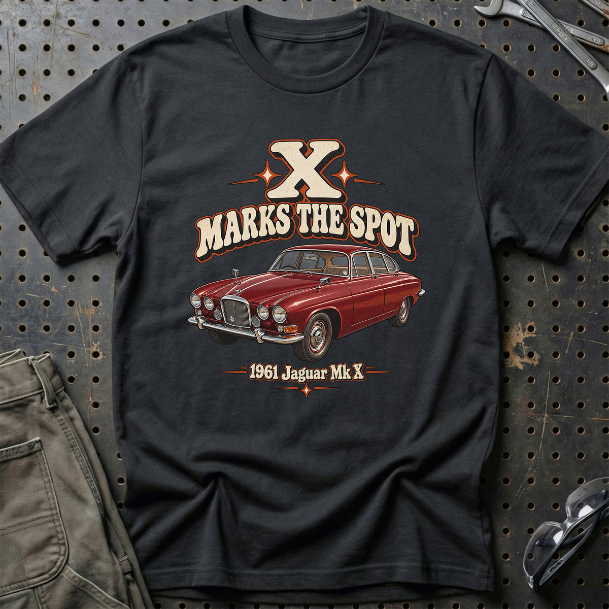 
Jaguar Mk X 1961 – X Marks the Spot T-Shirt – Sort