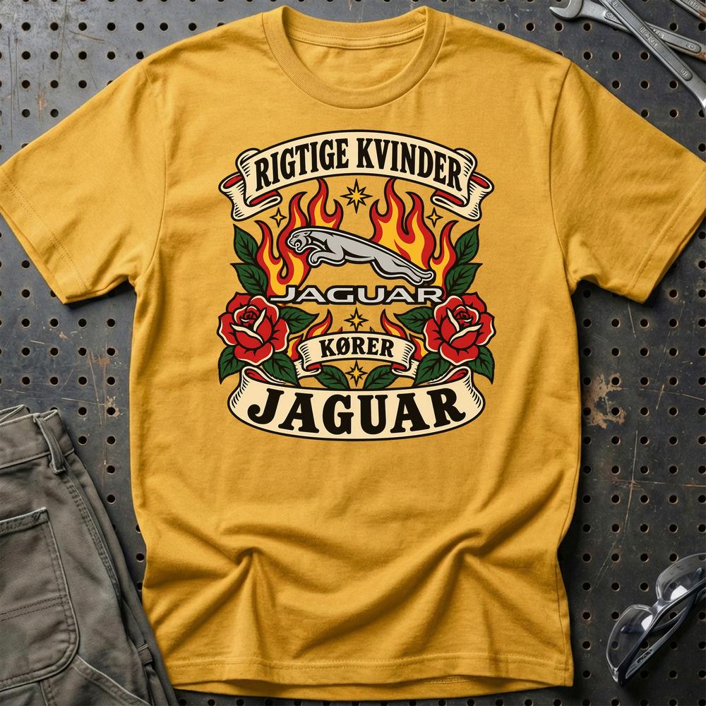 Jaguar Rigtige Kvinder Kører – Roser og Flammer T-Shirt-Beklædning-Jaguar-Guld-S-Garage Culture Shop- garage - man cave - merchandise