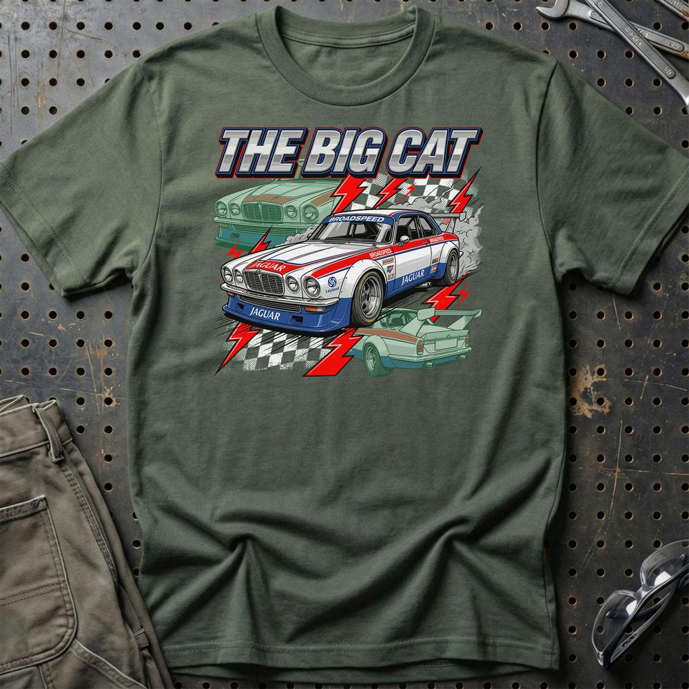 Jaguar XJ Racing Tee - Klassisk Britisk Performance T-Shirt-Beklædning-Jaguar-Grøn Militær-S-Garage Culture Shop- garage - man cave - merchandise